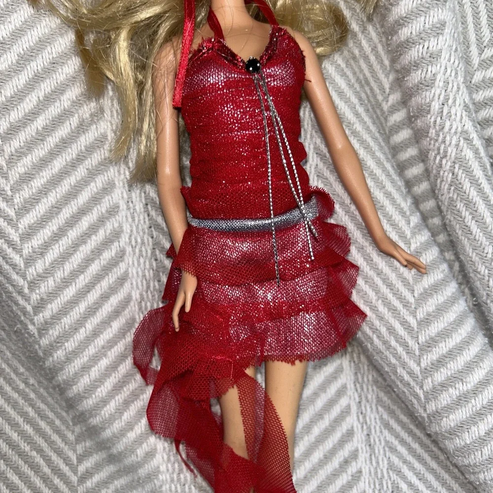 FASHION‎ FEVER BARBIE SPARKLE & SHINE Outfit With Random Body E2